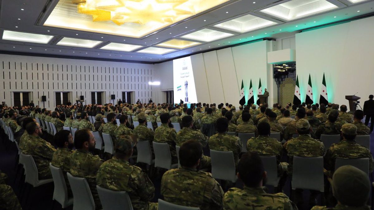 Al Shara Anuncia un Gobierno de Transición Inclusivo en su Primer Discurso a la Nación