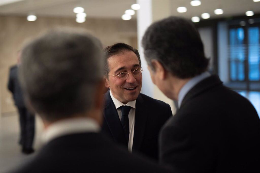 Albares Felicita a Marcos Rubio y Lo Invita a Fortalecer la Relación Bilateral Estratégica