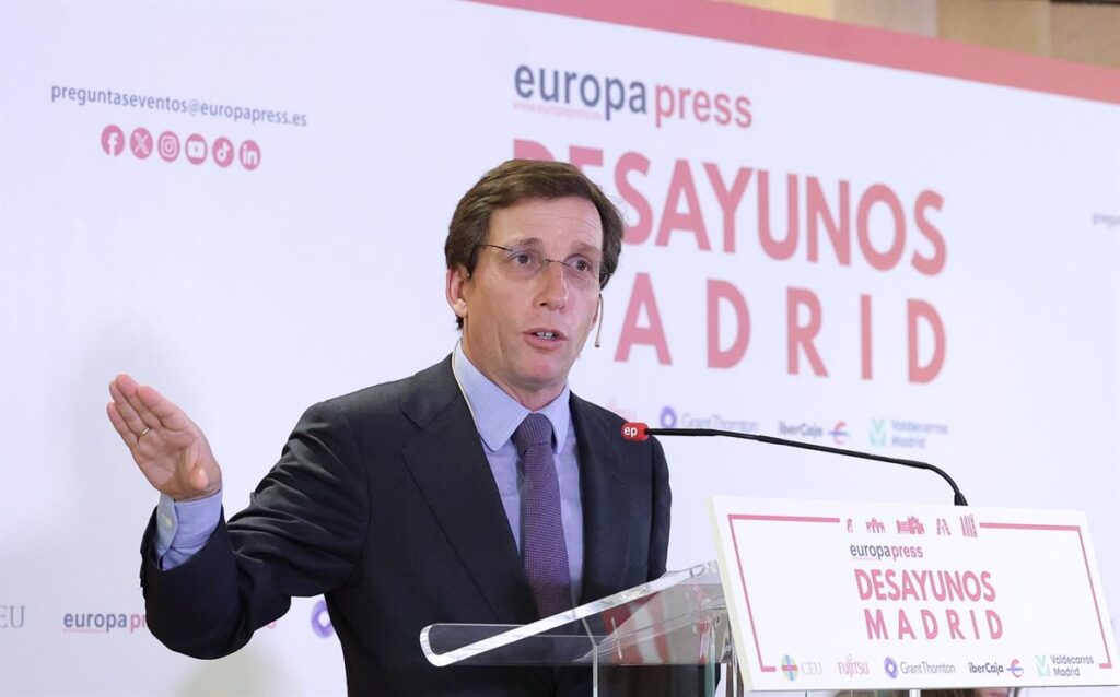 Almeida: El Gobierno de Sánchez está 'agonizando' y demanda elecciones anticipadas para recuperar la voz del pueblo español