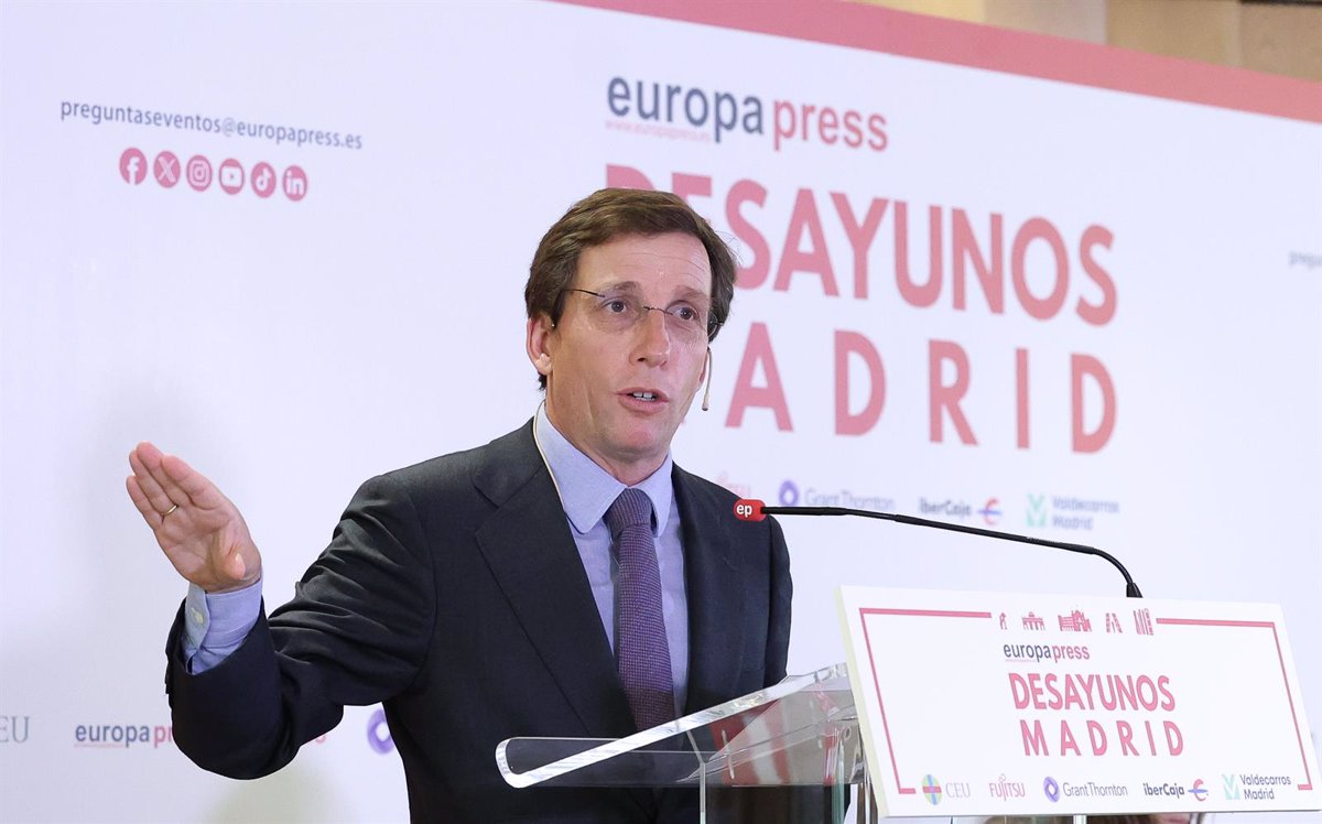 Almeida: El Gobierno de Sánchez está 'agonizando' y demanda elecciones anticipadas para recuperar la voz del pueblo español