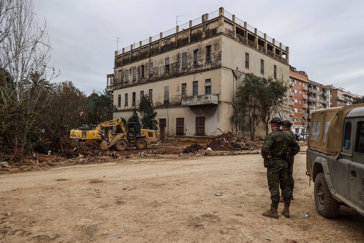 Denuncian Brote de Sarna Entre Militares Desplegados en Dana: Solicitan Explicaciones al Ministerio de Defensa