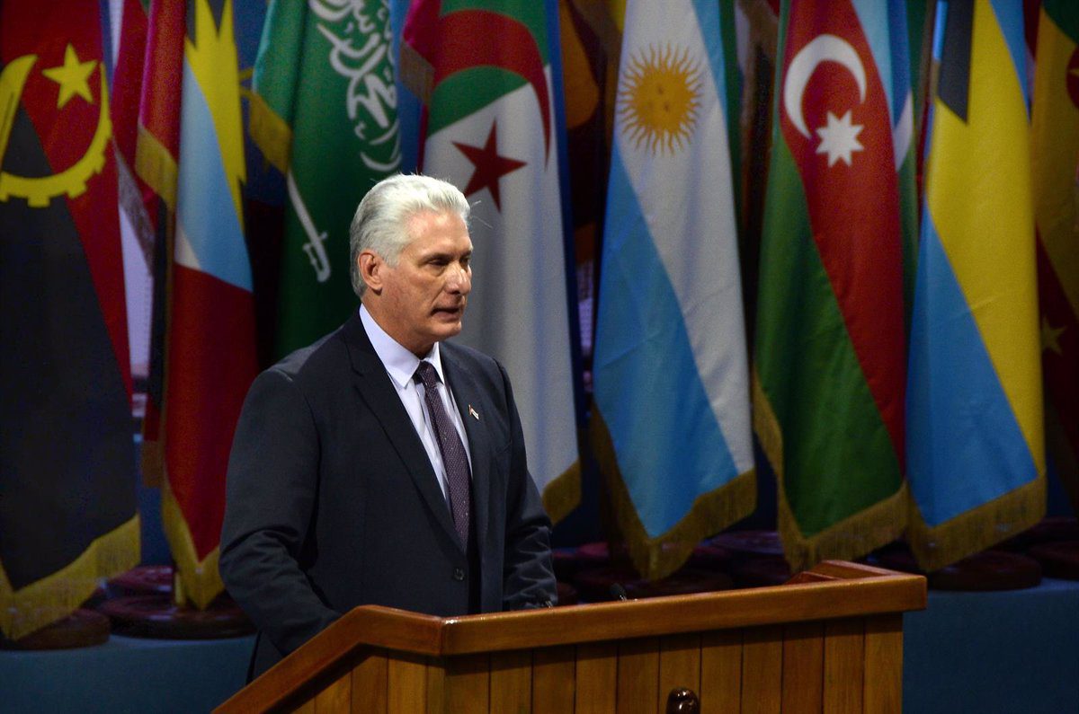 EE.UU. Elimina a Cuba de la Lista de Países Patrocinadores del Terrorismo: Impacto y Repercusiones