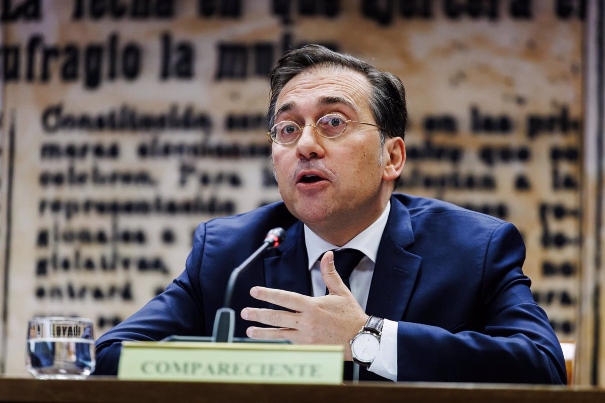 El PP solicita la comparecencia de Albares en el Congreso para abordar la "creciente politización" de la Carrera Diplomática