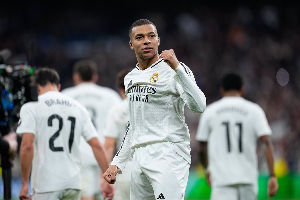 El Real Madrid conquista el liderato con un espectacular despliegue ofensivo