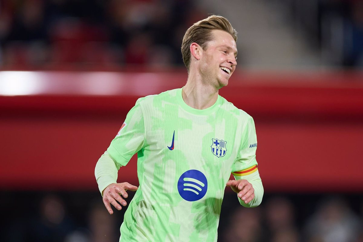 Hansi Flick logra recuperar la mejor versión de Frenkie De Jong a tiempo