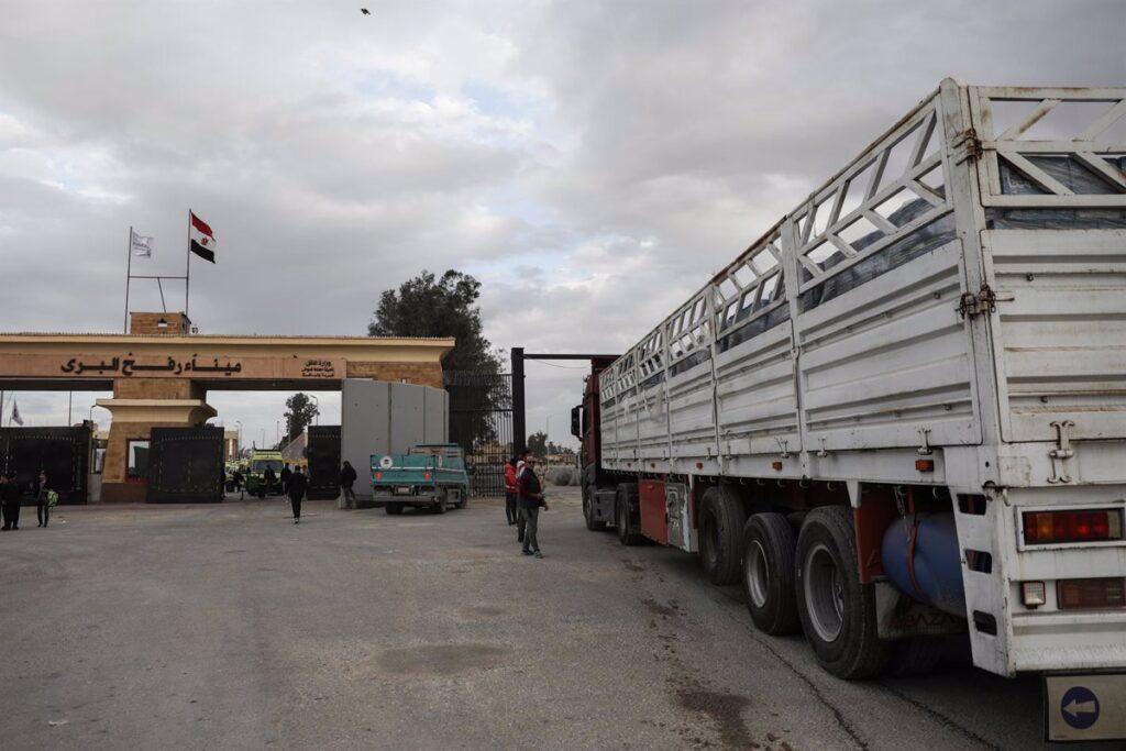 Inicio de las evacuaciones de pacientes y heridos de Gaza a través del paso de Rafá este sábado
