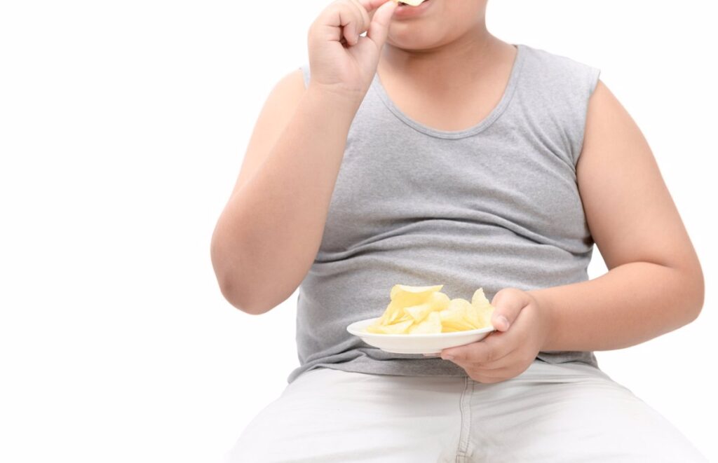 La obesidad infantil disminuye más del 6% desde 2021, según un informe del Observatorio de HM Hospitales.