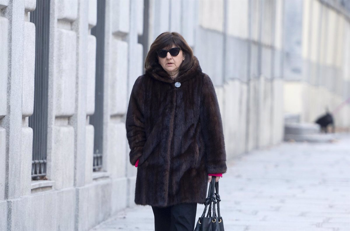Lastra advierte a la fiscal investigada por enviar correos al fiscal general: "Pilar, los van a filtrar"