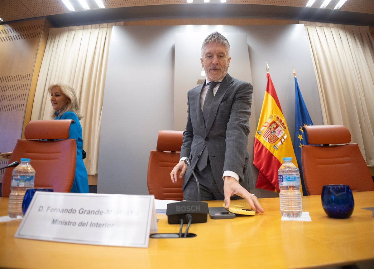 Marlaska Respaldando la Ley del PSOE: Limitar Acusaciones 'Injustificadas' y Asegurar la Neutralidad Judicial