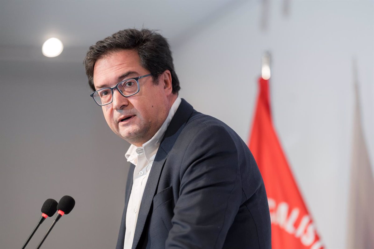 Óscar López pide la dimisión de Ayuso y califica el escándalo de Miguel Ángel Rodríguez como "whiskygate" en vez de Watergate