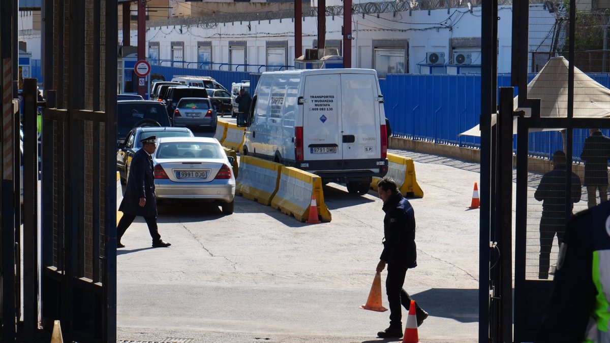 Primer Registro de Mercancías en la Aduana de Melilla: Fase Inicial hacia Marruecos y Expectativa de Ceuta