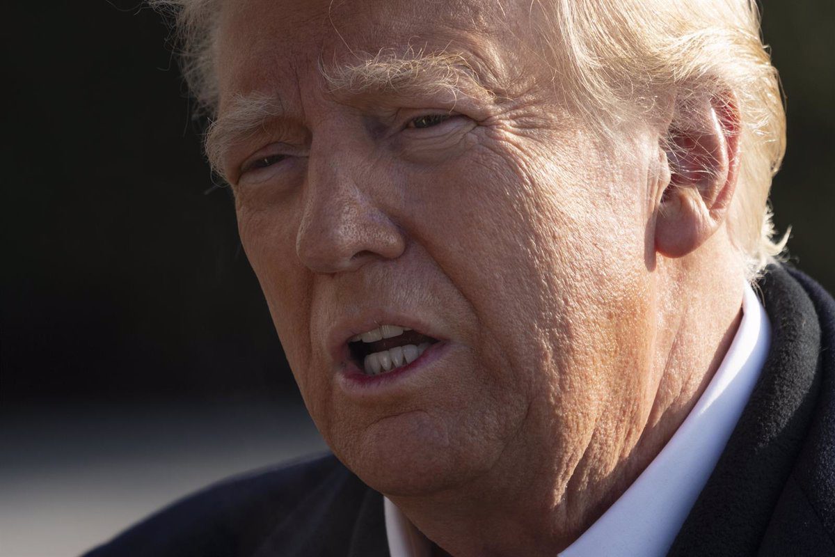 Trump Anuncia Suspensión de Fondos Federales para Abortos Electivos: Impactos y Reacciones