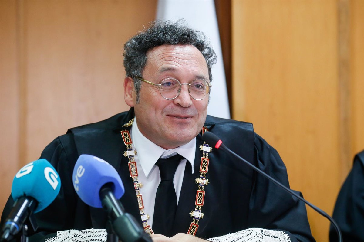 Un tercio de la cúpula fiscal exige la dimisión de García Ortiz por no responder al juez del Supremo que investiga su caso