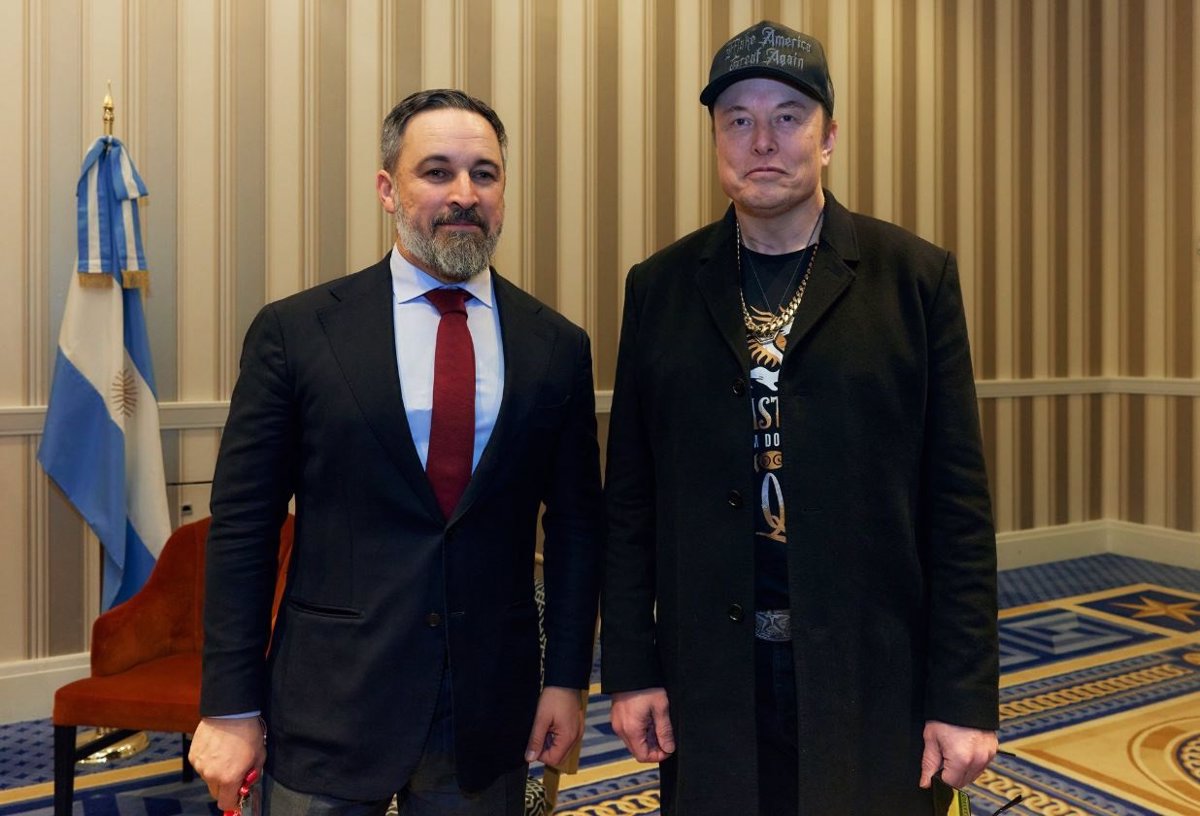 Abascal Agradece a Elon Musk por Restaurar la Libertad en la Red Social X Durante su Encuentro en Washington