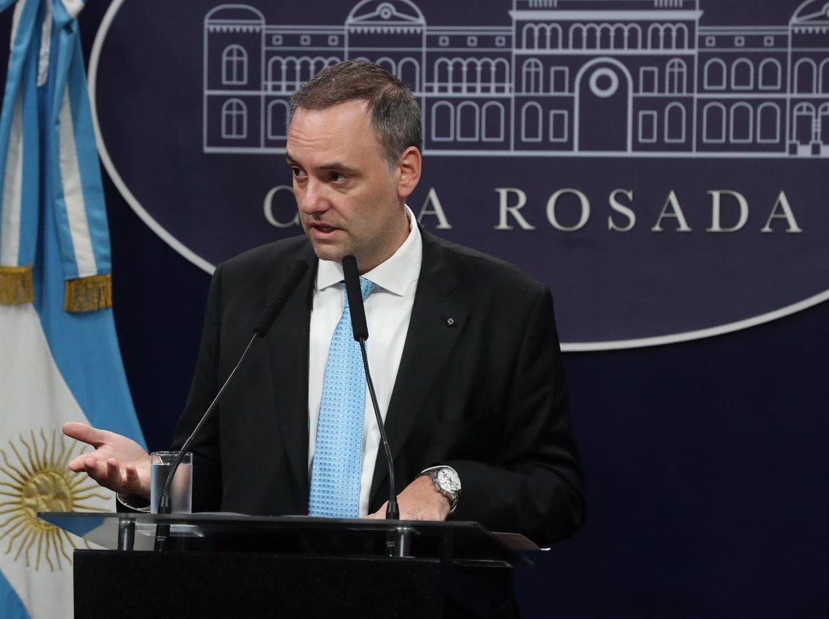 Argentina Prohíbe Cirugías de Cambio de Sexo en Menores: Lo que Debes Saber