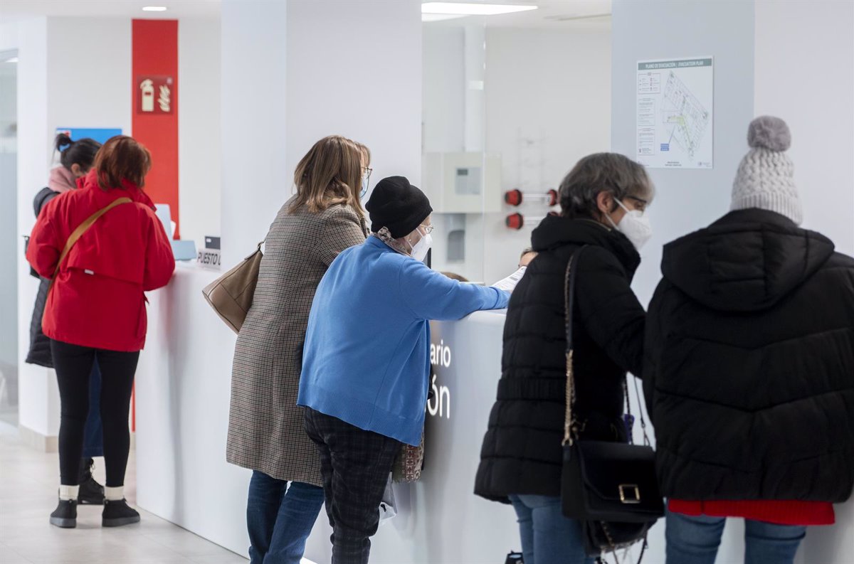El PP presenta en el Congreso un proyecto de ley para reforzar la seguridad de los profesionales de la salud frente a agresiones.