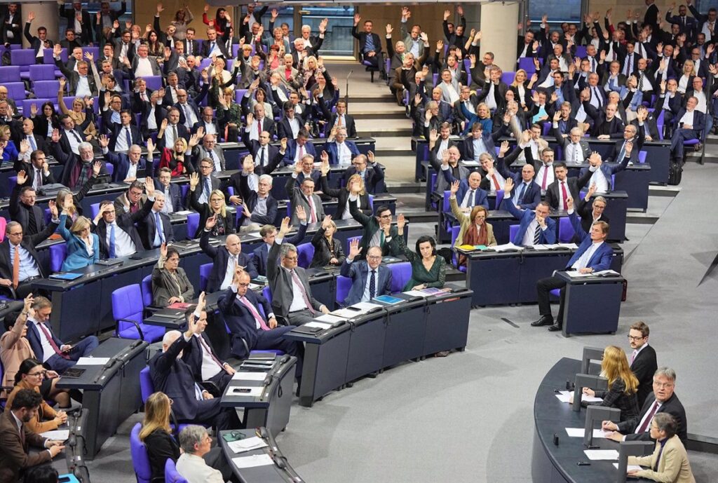 El Parlamento Alemán Rechaza la Reforma Migratoria de la CDU Apoyada por la Ultraderecha