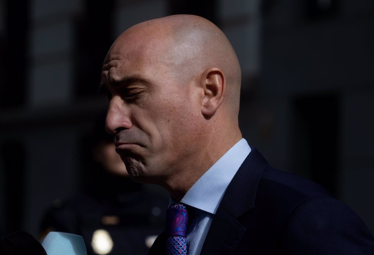El juicio de Rubiales por el beso y las presuntas coacciones a Hermoso: todo lo que necesitas saber