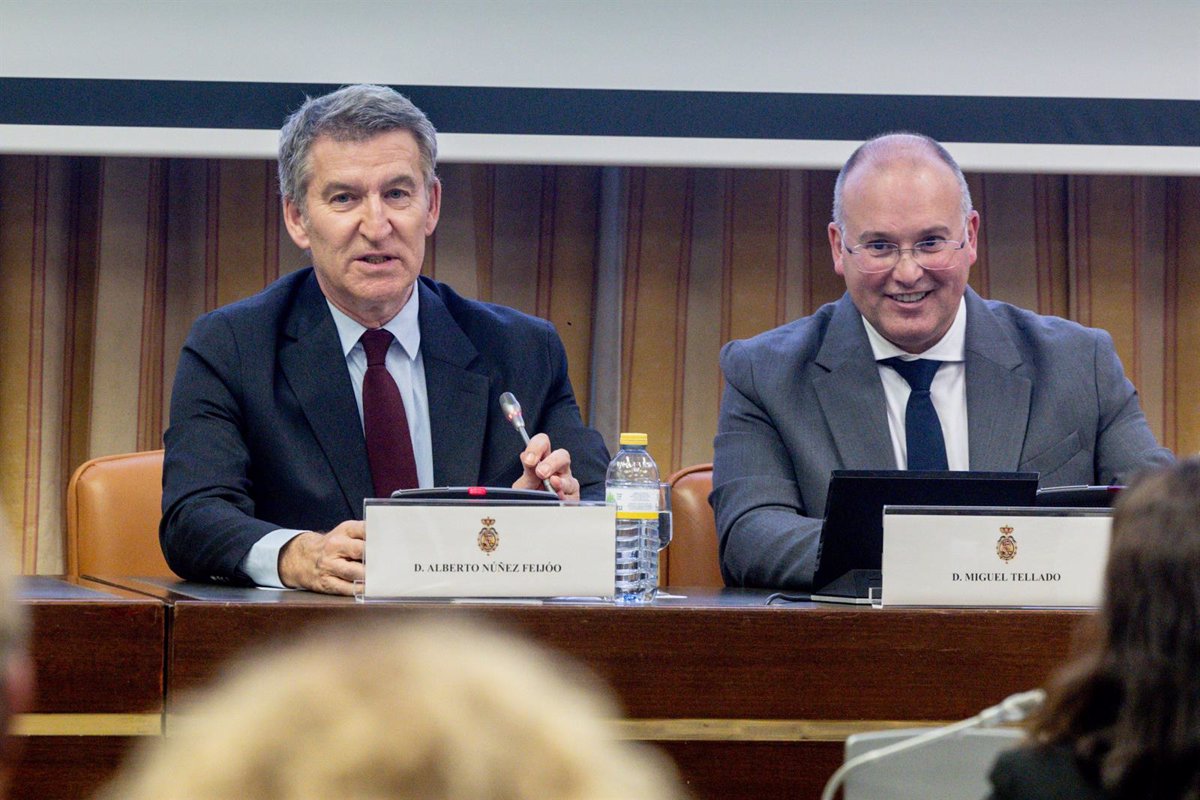 Feijóo acusa al fiscal general de delincuencia al borrar mensajes y solicita al TC que mantenga la integridad del proceso