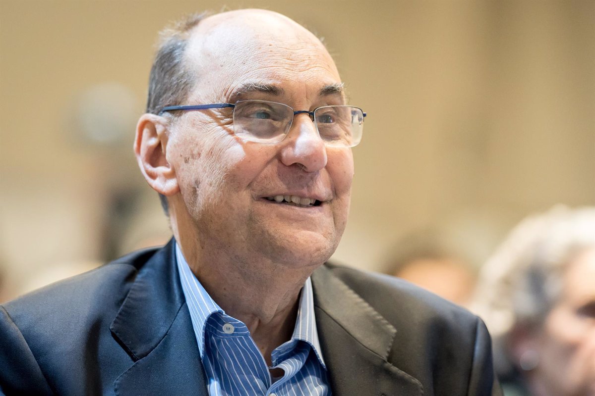 Feijóo se Reune con Vidal-Quadras para Conocer su Salud 15 Meses Tras el Atentado