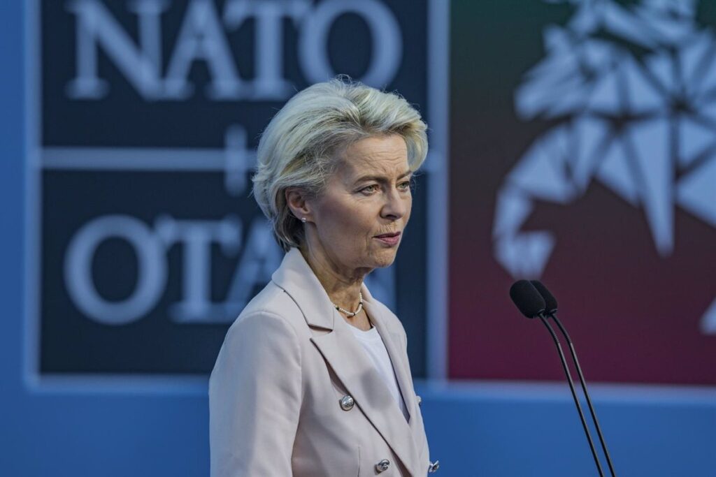 La UE marca un 'día histórico': Incorporación de los países bálticos a la red eléctrica europea