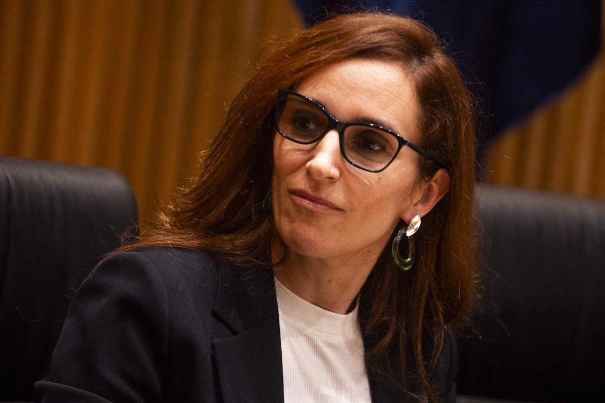 Mónica García impulsa la inteligencia artificial en el sector salud y resalta la posición de España en Europa