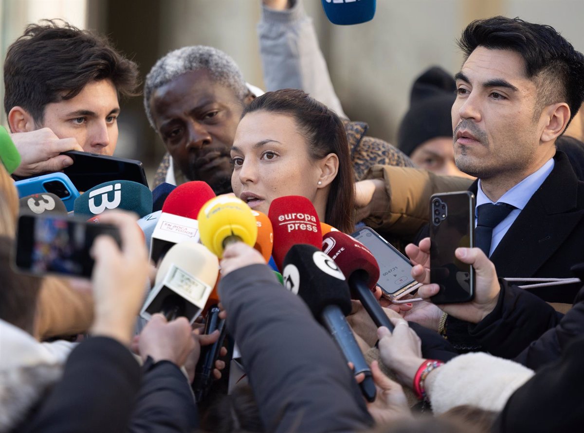 Mouliaá Proporciona Al Juez Contactos de Organizadores de la Fiesta Donde Supuestamente Errejón Agredió
