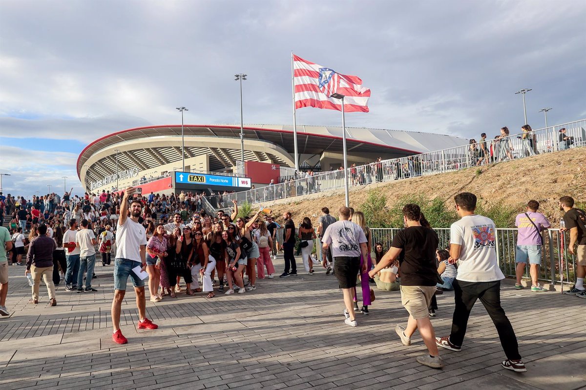 Multa de 30.000 euros a tres aficionados por agredir a dos seguidores rojiblancos tras el partido Atlético-Slovan