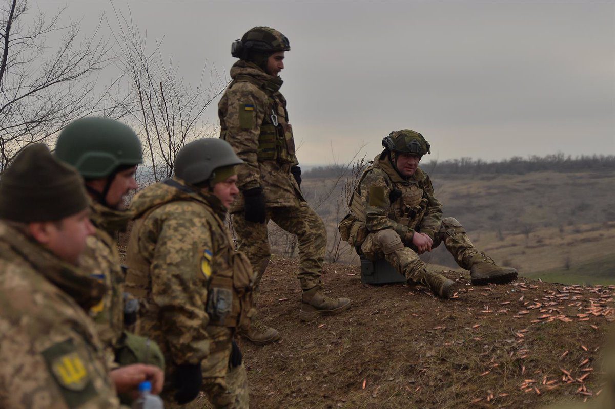 Nuevos Bombardeos en Ucrania: Impacto en Refinería Rusa Clave del Cáucaso
