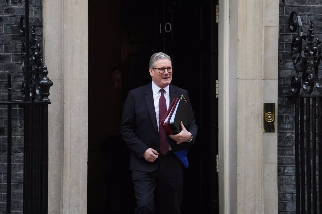 Reino Unido se Compromete a Incrementar el Gasto en Defensa al 2,5% del PIB en los Próximos Dos Años