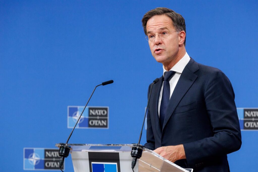 Rutte enfatiza la necesidad de que la OTAN invierta más del 2% y que Europa asuma el apoyo a Ucrania