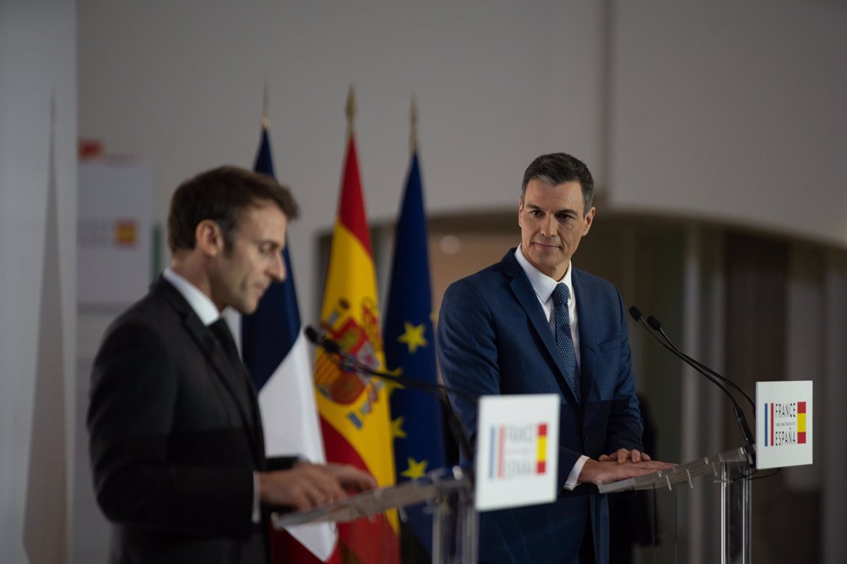 Sánchez Asistirá a la Cumbre Informal de París sobre Ucrania Convocada por Macron