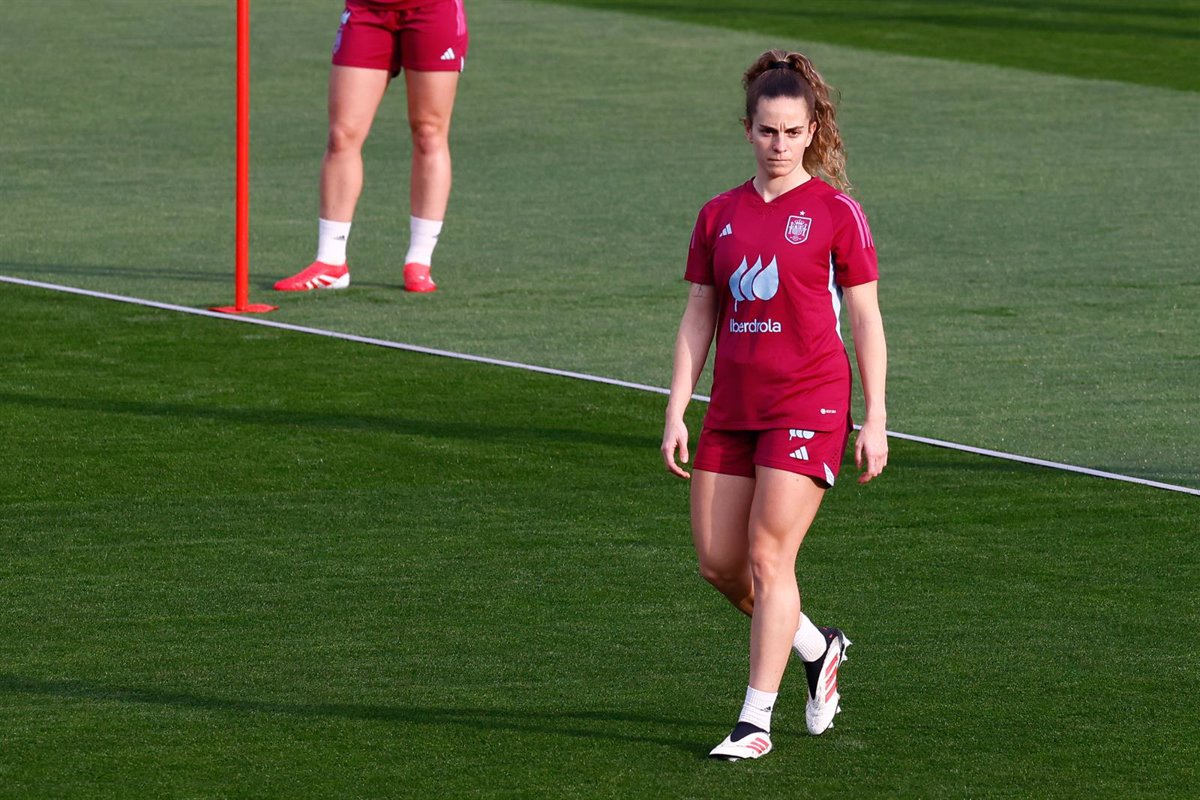 Tere Abelleira se despide de la temporada y de la EURO debido a una grave lesión en la rodilla.