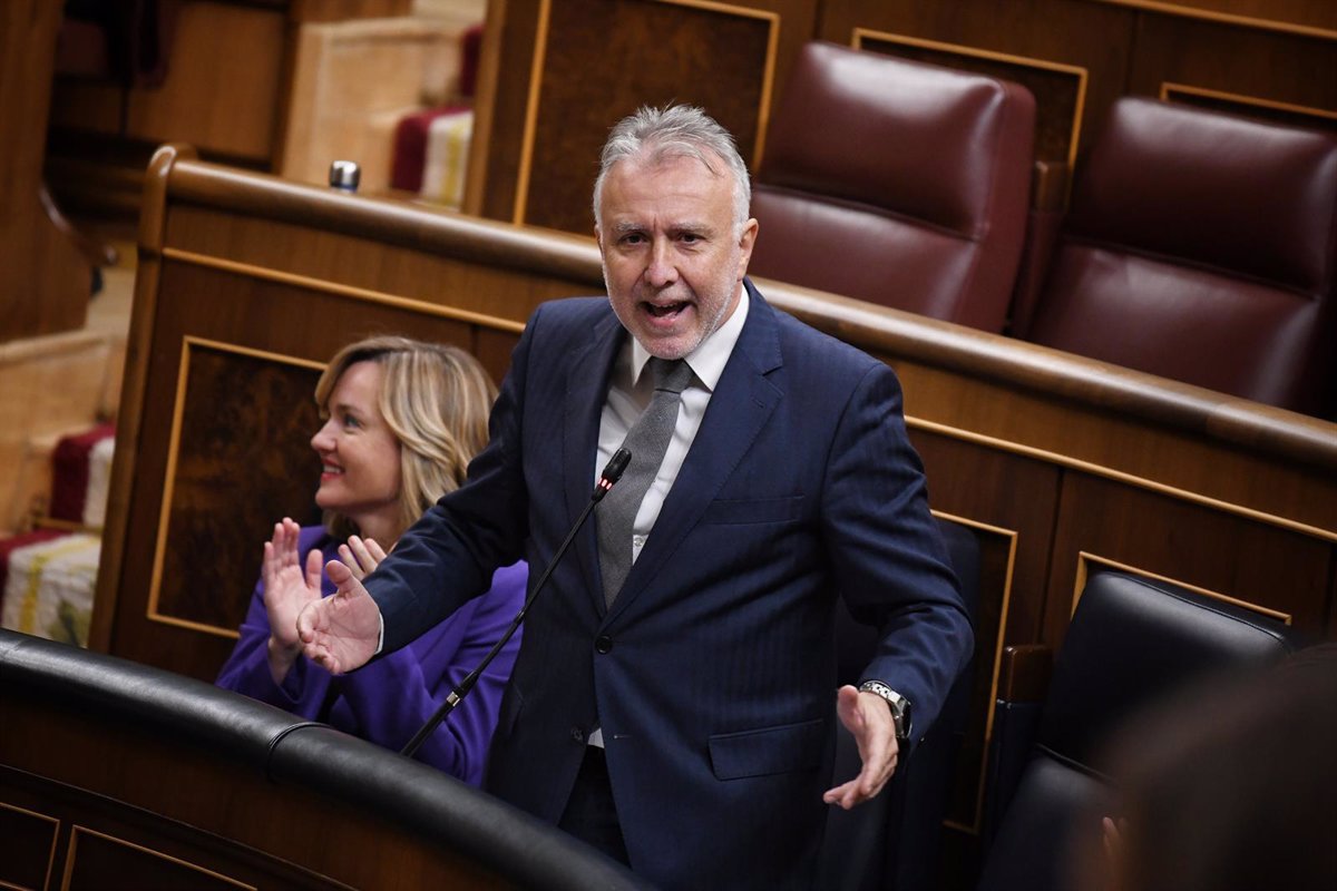 Torres denuncia al PP por ocultar el auto del TS que desestima las palabras de Aldama como 'no mínimamente contrastadas'