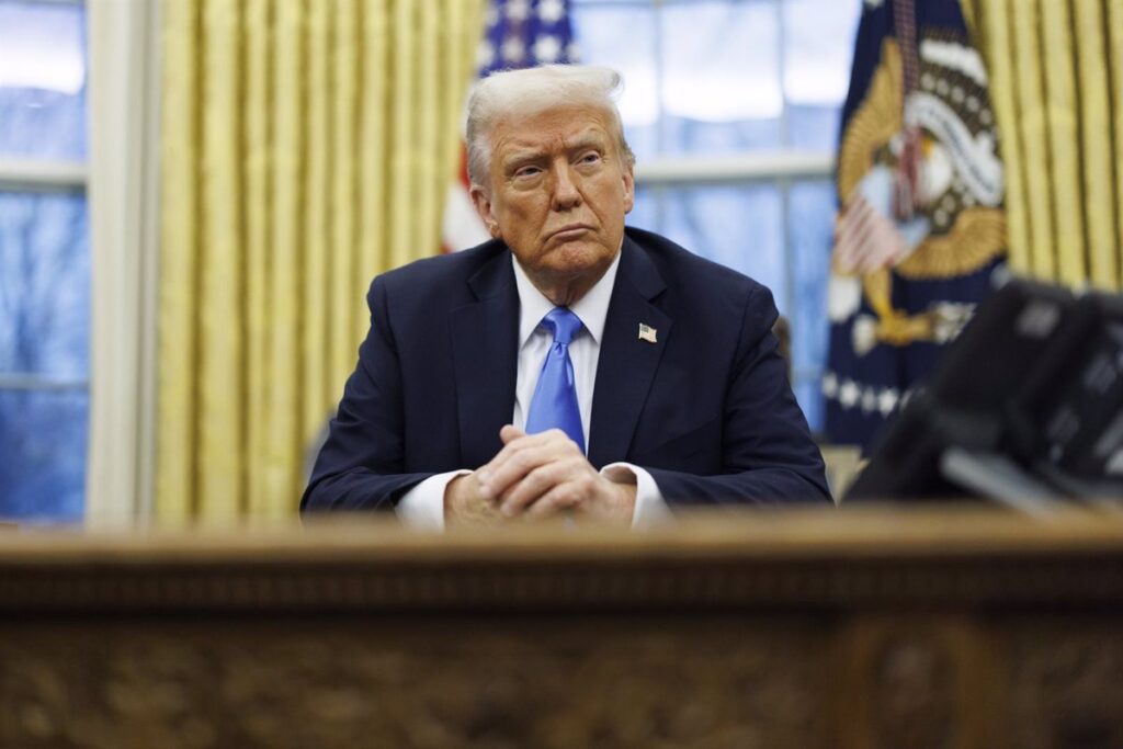 Trump y Putin inician negociaciones urgentes sobre la guerra en Ucrania