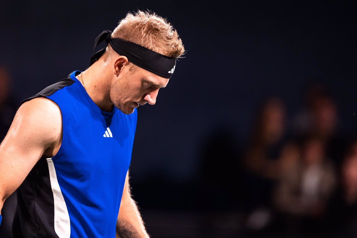 Alejandro Davidovich también sucumbe en la final de Acapulco