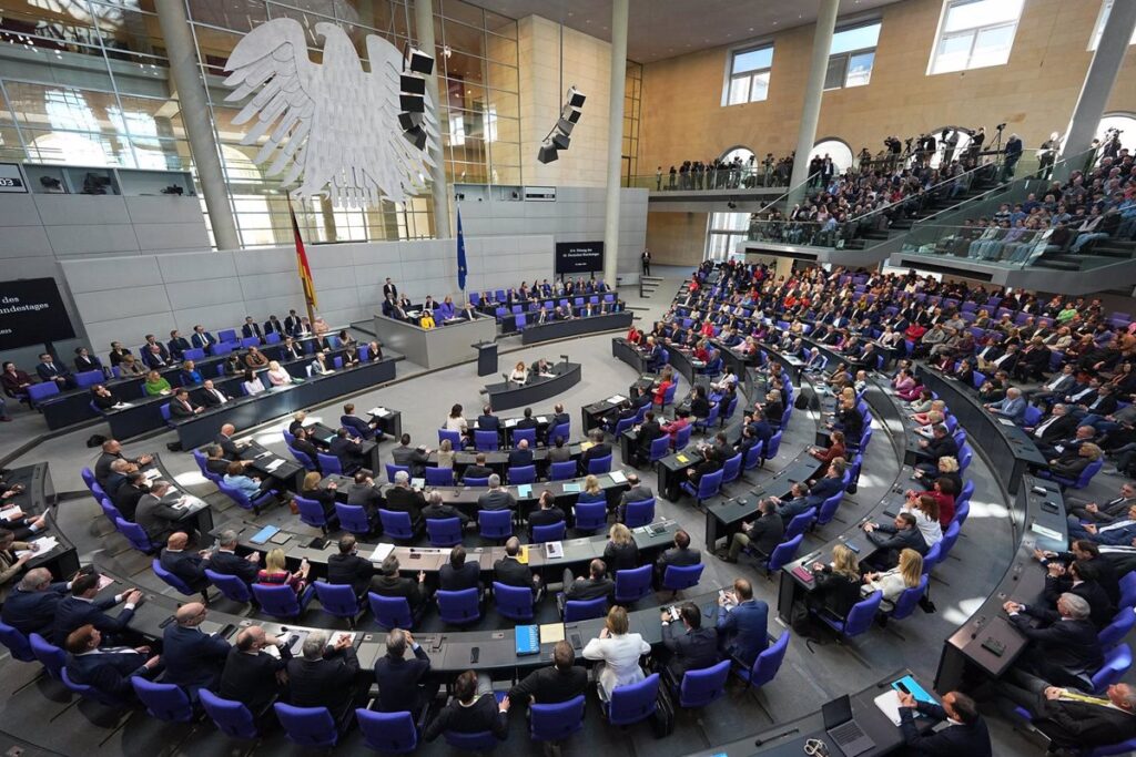Bundestag Alemán Aprueba Plan de 500.000 Millones para Aumentar Gasto en Defensa e Infraestructuras