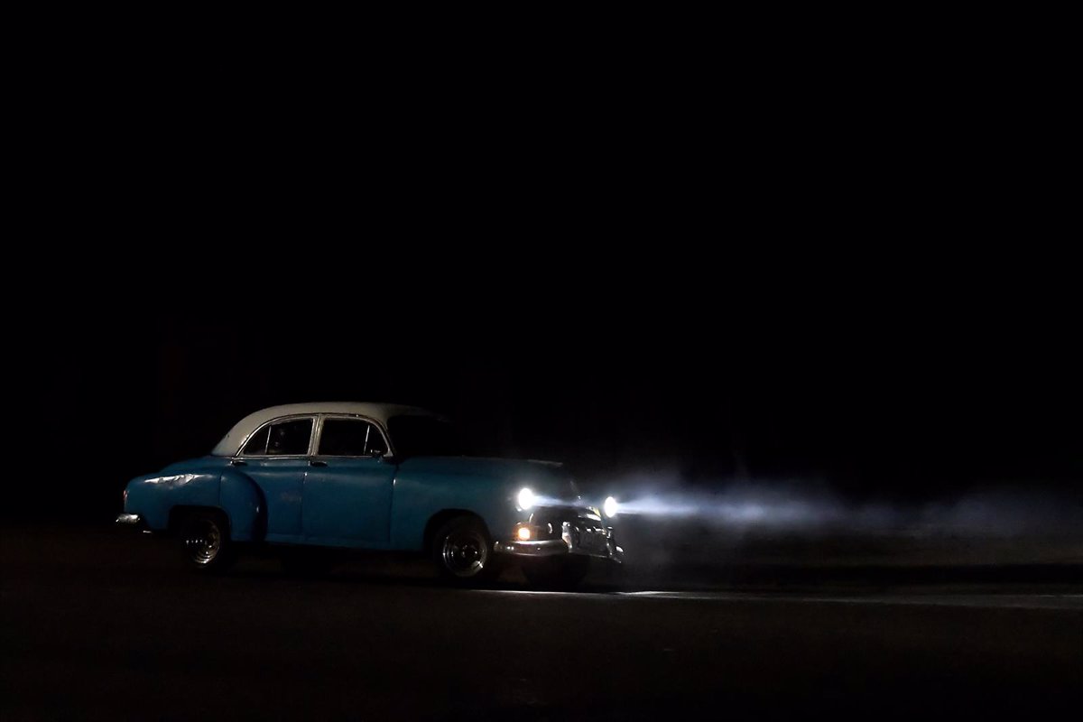 Cuba Avanza en la Recuperación de la Electricidad Tras Más de 40 Horas de Apagón: Desafíos y Progresos