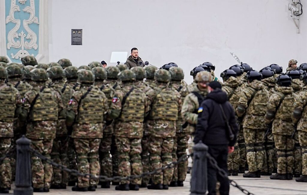 Dos militares ucranianos condenados a 15 años de prisión por disparar a civiles en Kursk, Rusia