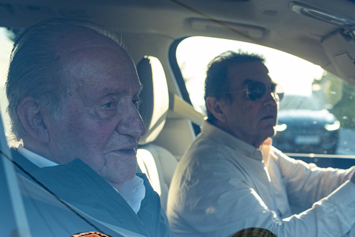 El Senado solicita al Gobierno que defienda a Juan Carlos I y la Transición en lugar de la figura de Franco
