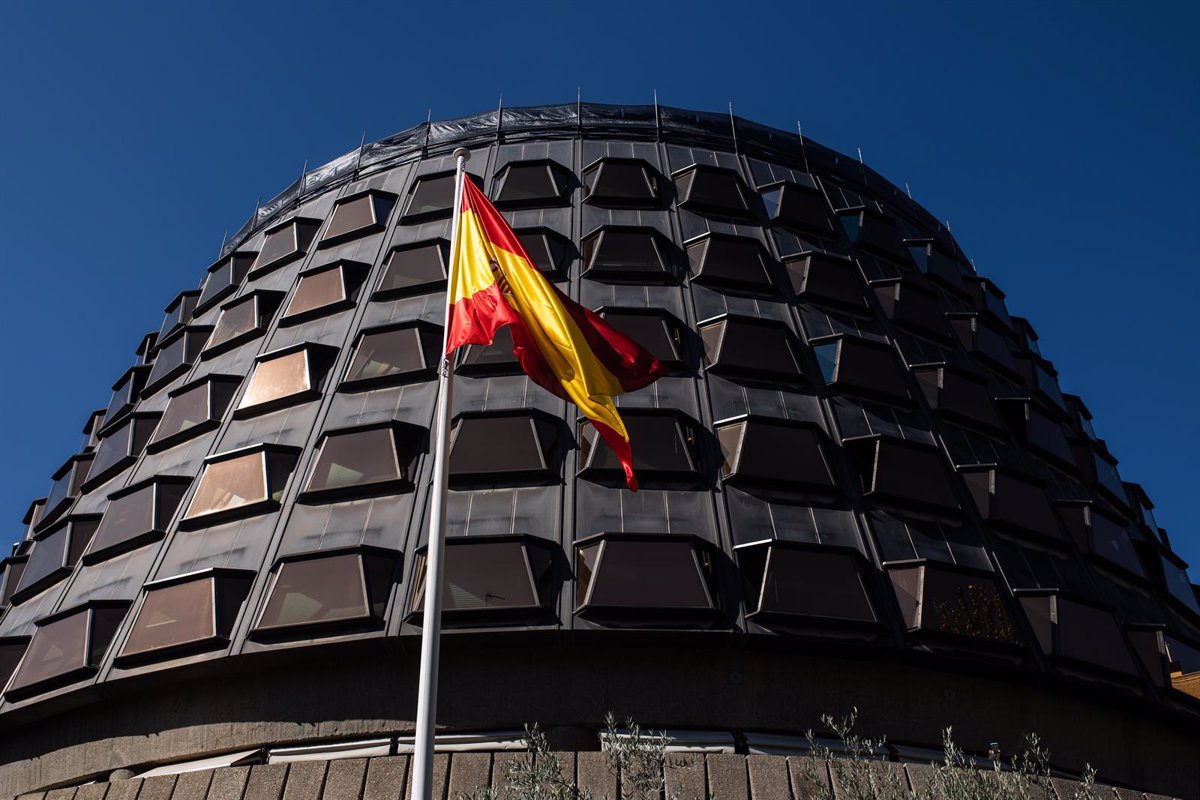 El Tribunal Constitucional enfrenta un debate inédito sobre la delegación de competencias en inmigración a Cataluña