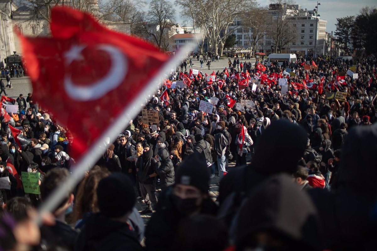 El alcalde de Estambul entra en prisión de máxima seguridad: ¿Qué implica este acontecimiento?