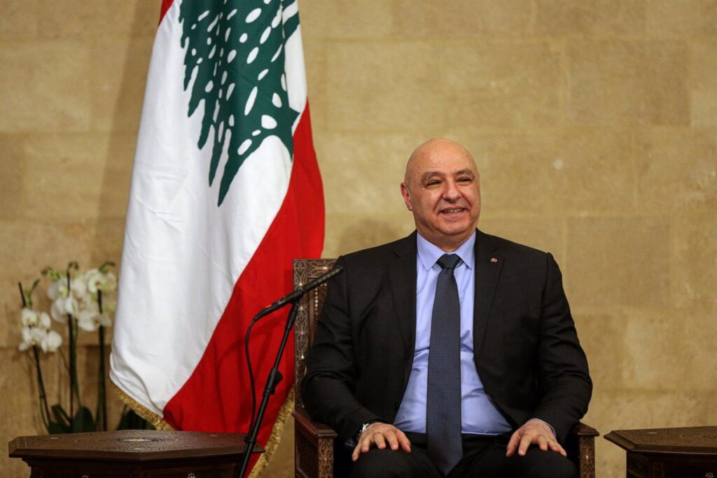 El presidente de Líbano condena el bombardeo israelí en Beirut como violación del alto el fuego