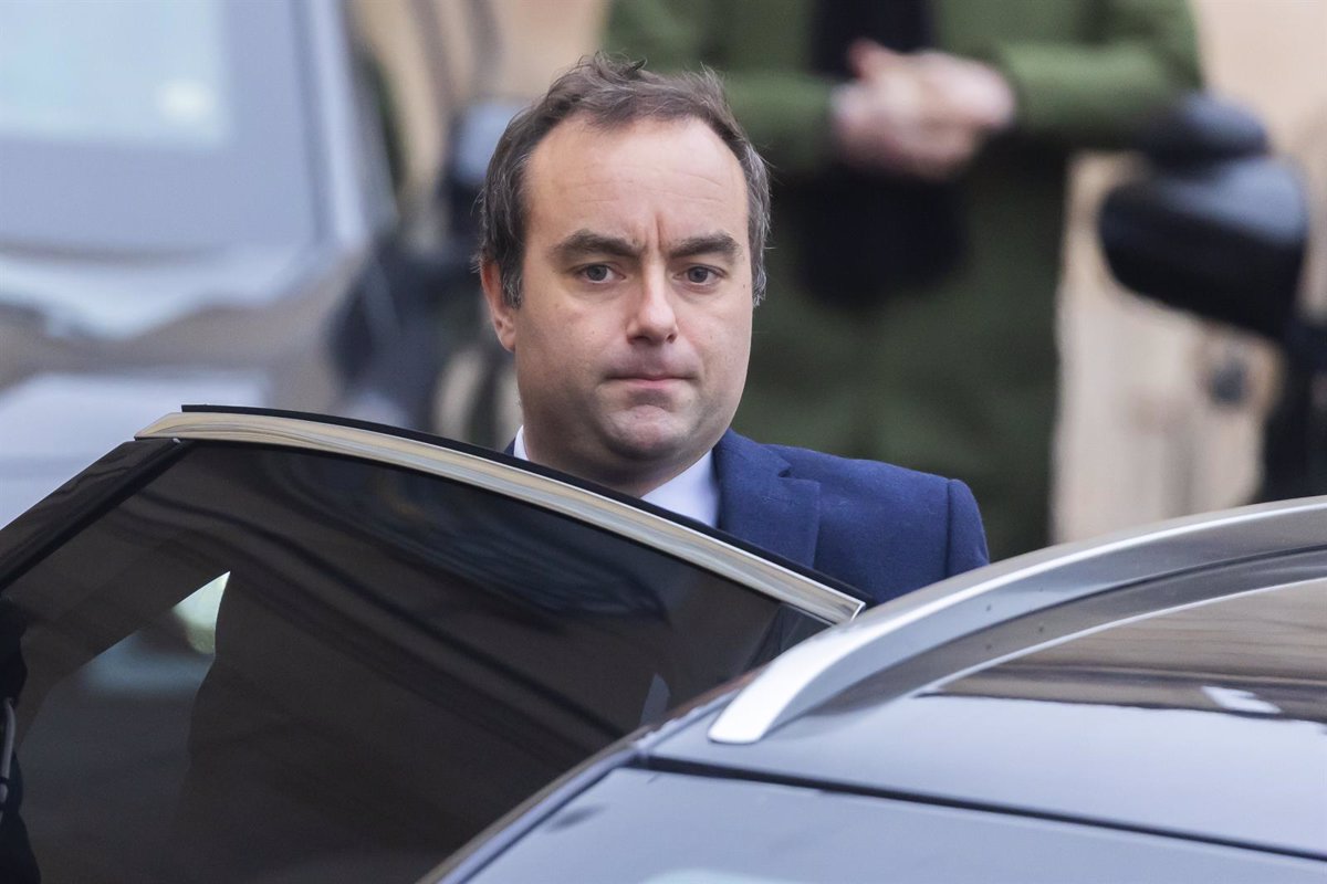 Francia destina activos rusos congelados para enviar ayuda militar a Ucrania