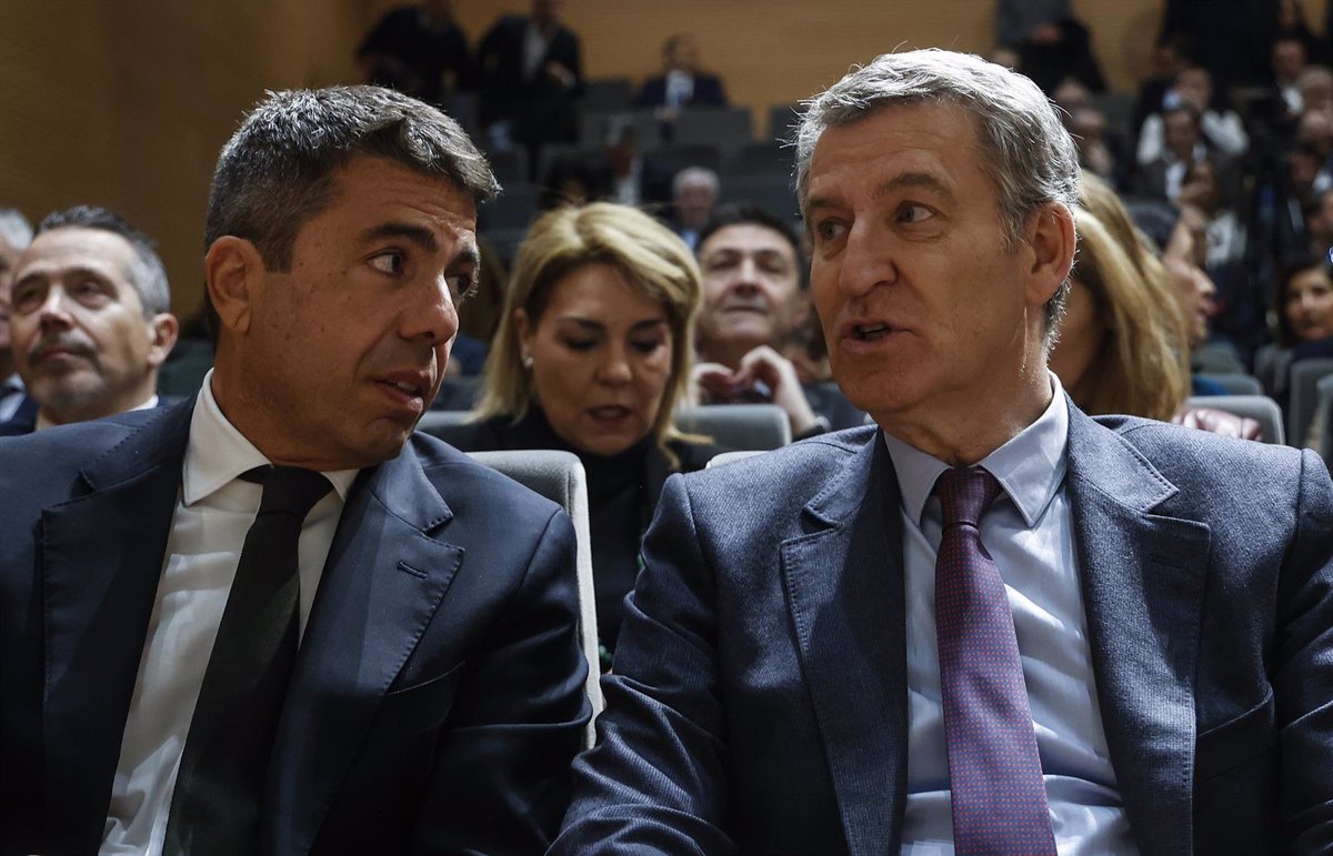 Génova Aplaza Congreso del PPCV para Evitar Debate sobre Continuidad de Mazón en 2023