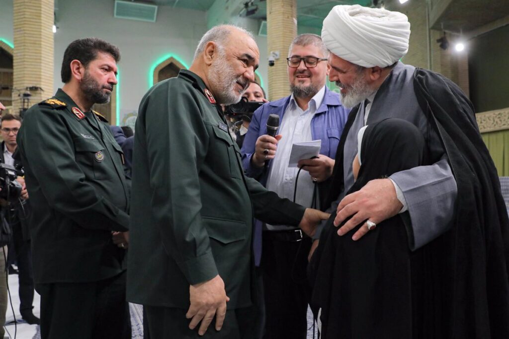 Irán llama al embajador británico por acusaciones de injerencia 'infundadas': Protesta diplomática