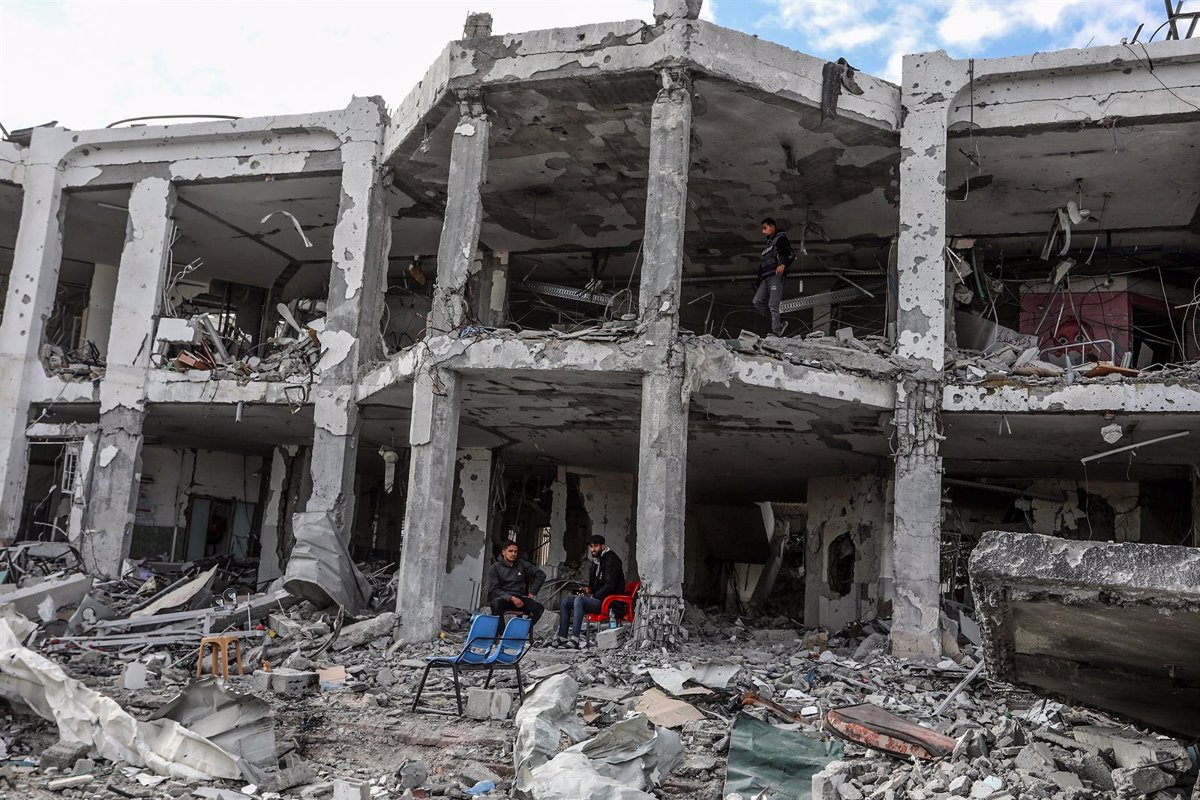 Israel Emite Orden de Evacuación para Todos los Residentes de Rafá, Sur de Gaza: Últimas Noticias y Consecuencias