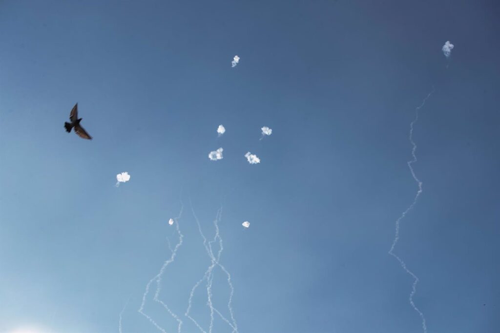 Israel Intercepta Misil Lanzado desde Yemen que Activó Alarmas en Tel Aviv