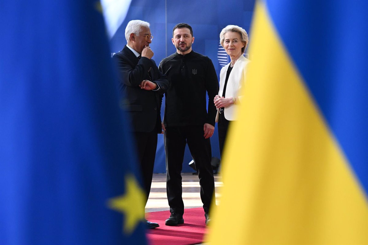 La UE Refuerza su Estrategia de Rearme a la Espera de la Disposición de Putin para la Paz