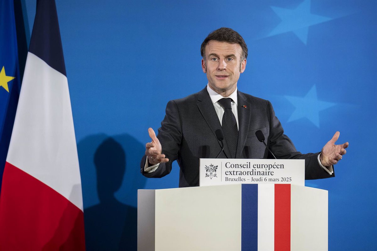 Macron solicita a los Ejércitos aliados fortalecer 'garantías de seguridad creíbles' para Ucrania en el marco de la OTAN